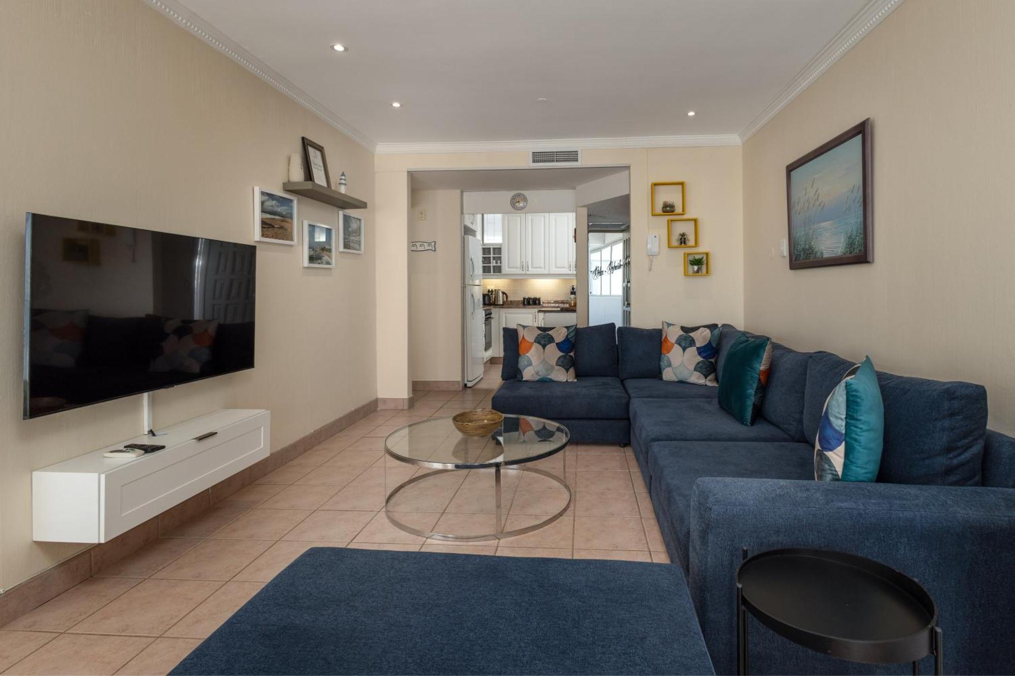 73 Kyalanga - By In Umhlanga * Durban